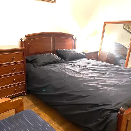 Loue Chambre Privee De 18m2 Confort Made In France Petit Dejeuner Inclus ホームステイ